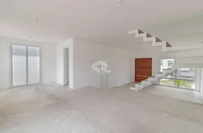 Casa em condomínio na zona sul com 3 dormitórios e 2 vagas