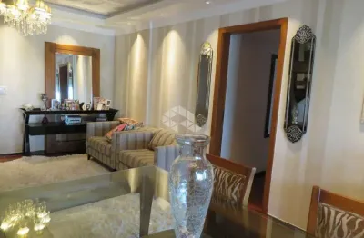 Cobertura de 213m2, living em 2 ambientes e ótima varanda