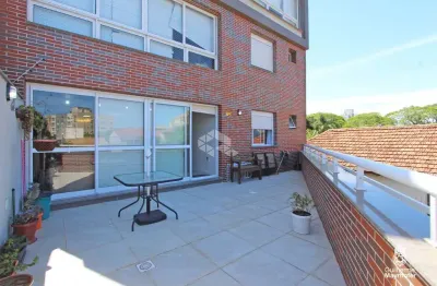 Apartamento garden,3 dormitórios,2 vagas a 4 minutos do barra shopping!