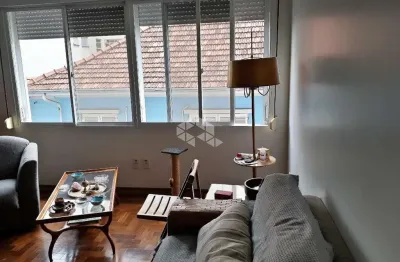 Apartamento com 3 quartos à venda na Avenida Venâncio Aires, 755, Farroupilha, Porto Alegre