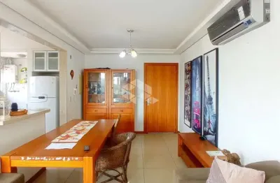 Apartamento 3 quartos sendo uma suíte, com garagem para 2 carros lado a lado no bairro higienópolis, porto alegre rs.