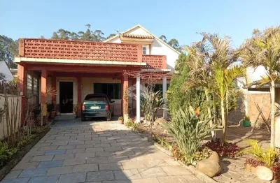 Casa a venda de 3 dormitórios com suíte,à venda no dom antônio reis, santa maria