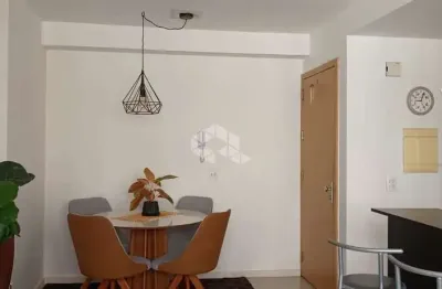 Apartamento 2 quartos semi mobiliado com vaga de garagem