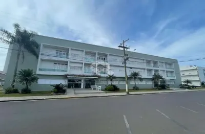 Apartamento no centrinho de atlântida de 3 dormitórios com dependência 1 vaga