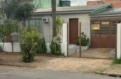 Casa com 2 quartos à venda na Rua Bauru, 724, Parque da Matriz, Cachoeirinha