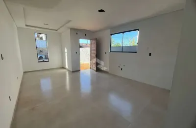 Casa geminada em são joão do rio vermelho, florianópolis