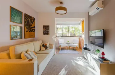 Excelente apartamento de 2 dormitórios sendo 1 suíte, semimobiliado ao lado do shopping walling.