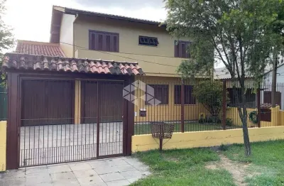 Casa à venda no bairro hípica com 3 quartos (1 suíte)