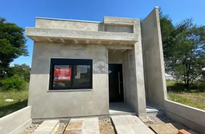 Casa térrea com piscina à venda na hípica - 3 dormitórios (1 suíte)