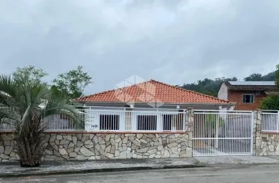 Casa 3 quartos/dormitórios no bairro ribeirão cavalo em jaraguá do sul