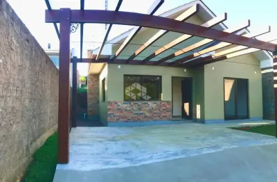 Casa de 2 dormitórios, 1 suíte, em linha joão alves