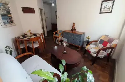 Á venda apartamento com dois quartos, no edifício duque de caxias