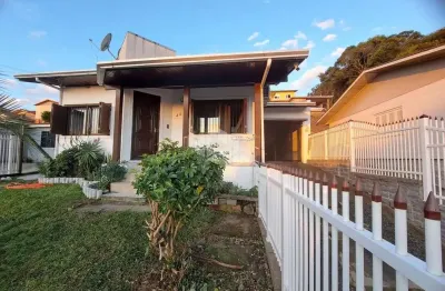 Casa com 3 quartos à venda na Angelo Faé, 468, Cruzeiro, Farroupilha
