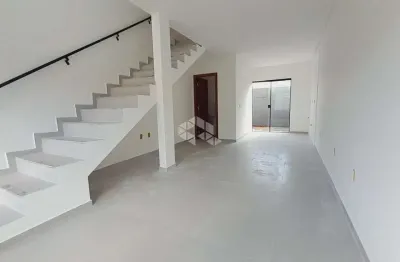 Sobrado com 2 quartos/dormitórios no bairro real parque, em são josé- sc