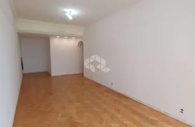 Apartamento à venda com 3 dormitórios com 99m² no moinhos de vento, porto alegre / rs