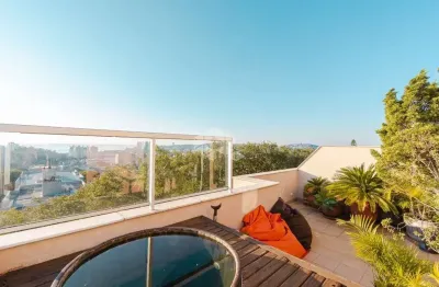 Cobertura 3 quartos, 1 suíte vista para o rio e 1 vaga de garagem no bairro tristeza