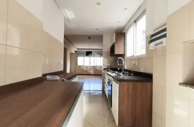 Apartamento 3 dormitórios com uma vaga coberta e escriturada no centro histórico.