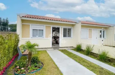 Casas de 1 dormitório pátio individual na frente e nos fundos