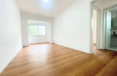 Apartamento com 02 dormitórios e 01 vaga junto ao bourboun wallig