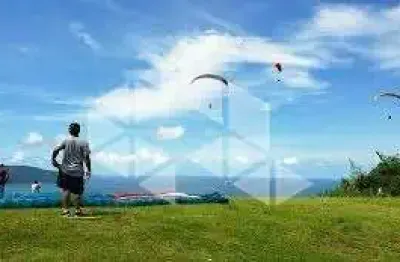 Apartamento a venda em São Vicente, no Itararé, com 1 quarto, 1 suite e uma vaga