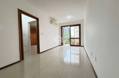 Apartamento com 2 quartos e 79m² à venda em vila ipiranga, porto alegre.
