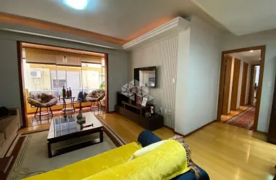 Oportunidade! Apartamento com 4 Dormitórios por R$ 680.000,00 - Bairro Fátima, Rua Tuiuti - Ed. Atlas