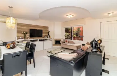 Casa em condomínio com 3 dormitórios próximo ao iguatemi poa/rs.