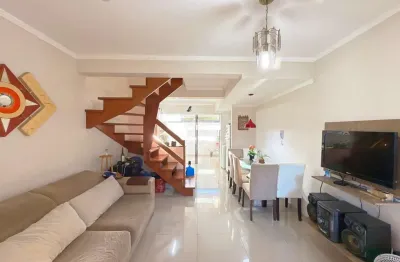 Sobrado 2 suítes, 3 banheiros, pátio e churrasqueira - serraria, porto alegre