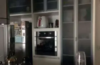 Apartamento à venda com 2 quartos sendo 1 suíte e 2 vagas de garagem