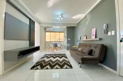 Apartamento 2 dormitórios mobiliado com box e depósito na zona nova em capão da canoa