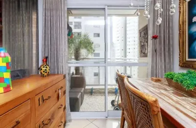 Apartamento duplex à venda com 2 quartos sendo 2 suítes e 2 vaga de garagem!