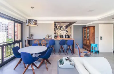 Apartamento com 103m² e 3 dormitórios, 1 suíte, 2 vagas no bairro mont serrat em porto alegre para comprar