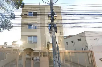 Menino deus - apartamento reformado com 2 dormitórios, 1vg. e baixo custo condominial!