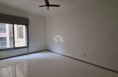 Apartamento de 1 dormitório reformado no centro histórico em porto alegr