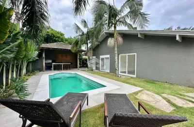 Casa com 284 m², mobiliada , 05 dormitórios ( 03 suíte ),closet , atlântida, xangri-lá