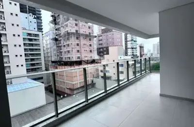 Apartamento com 3 quartos à venda na 244 A, 334, Meia Praia, Itapema