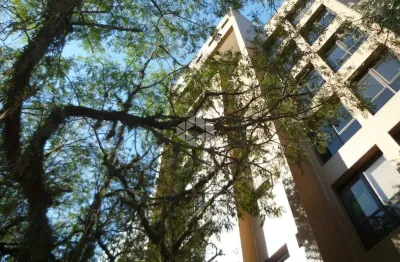 Ótima sala comercial com box em ponto estratégico para advogados e médicos