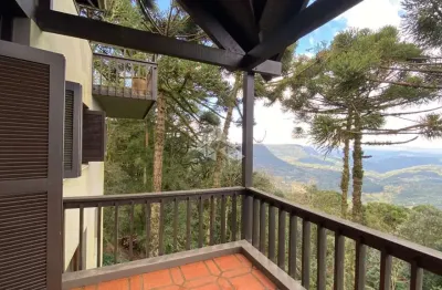 Apartamento 3 dormitórios, 167m² privativos, 1 vaga, no centro de gramado