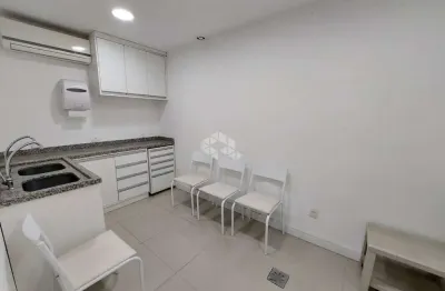 Loja comercial de 32,68m² privativos - próximo a redenção, santa casa, zaffari