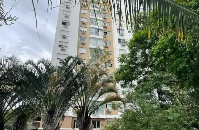 Apartamento com 3 dormitórios sendo 1 suíte, semimobiliado, com churrasqueira, vaga dupla e coberta, entre plinio e anita, garibaldi.