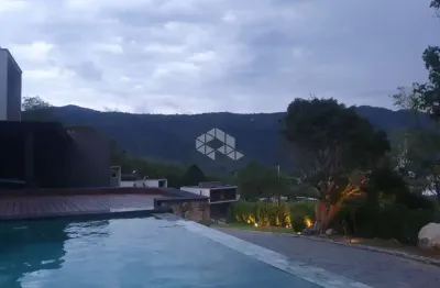 Casa em condomínio a venda em atibaia 03 dormitório e 05 vagas