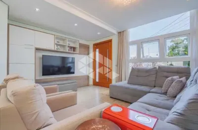 Casa de 3 dormitórios e 2 vagas no bairro marechal rondon em canoas