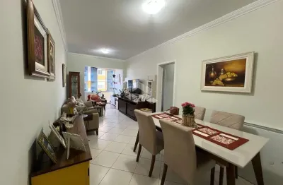 Apartamento de 3 quartos sendo 1 suíte vaga coberta e prédio com elevador.