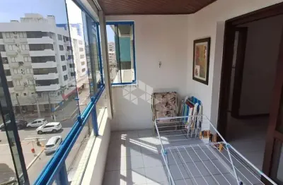 No centro dois dormitórios mobiliado de frente com sacada capão da canoa rs