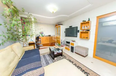 Apartamento com 3 quartos e 105m² à venda em Jardim Botânico, Porto Alegre.