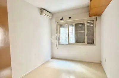 Apartamento com 1 quarto à venda na Rua Washington Luiz, 328, Centro Histórico, Porto Alegre