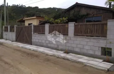 Casa com 2 quartos à venda na Aracuãs, 100, Praia da Ferrugem, Garopaba