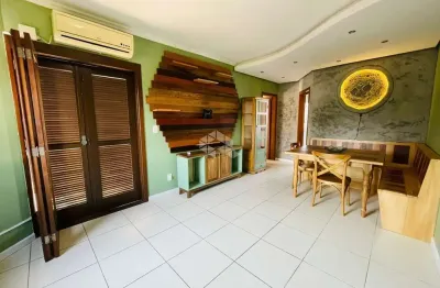 Apartamento semi mobiliado com dois dormitórios em frente ao miller na independência