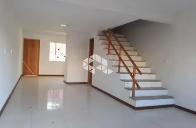 Casa sobrado com 2 dormitórios (quartos), vaga escriturada, no bairro aparecida/bela vista, em alvorada/rs