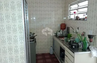 Casa com 2 quartos à venda na Rua Nemésio Ramos Figueira, 472, Vila Pedra Branca, São Paulo